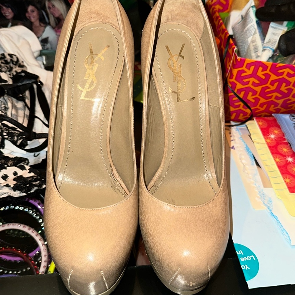 Ysl heals